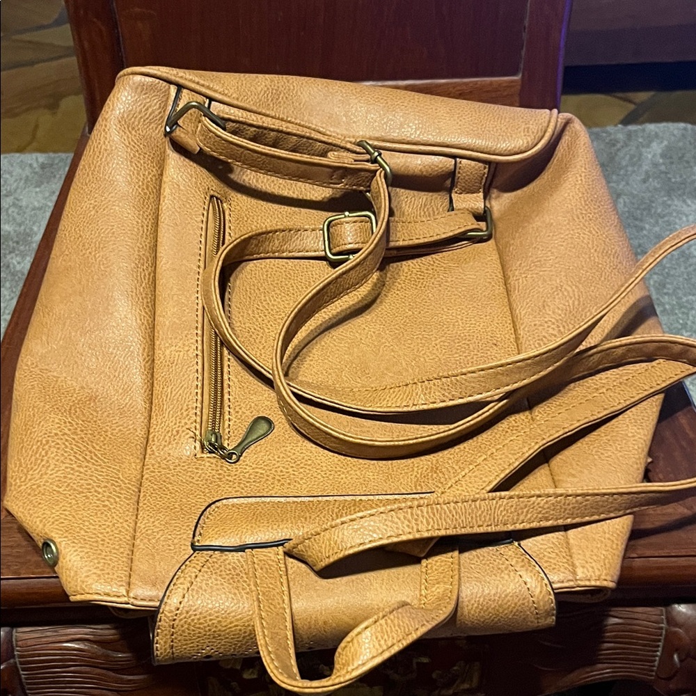 Source Unknown Brown Backpack with Cut-Out Design - Picture 2 of 6